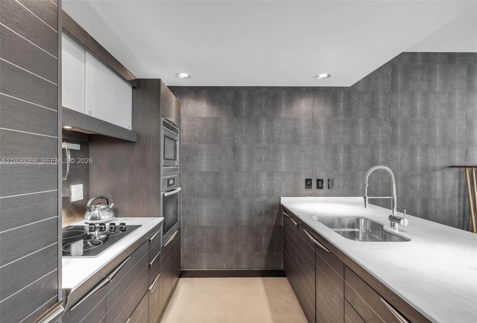 image Epic West Condo8