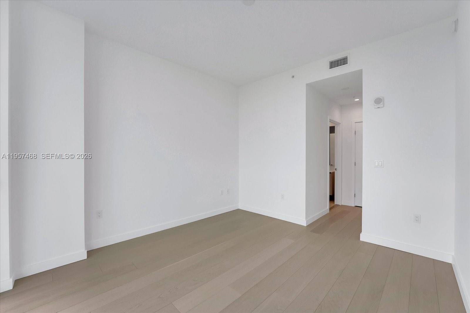 9201 E Bay Hbr #LPH_711 Bay Harbor Islands, FL 33154