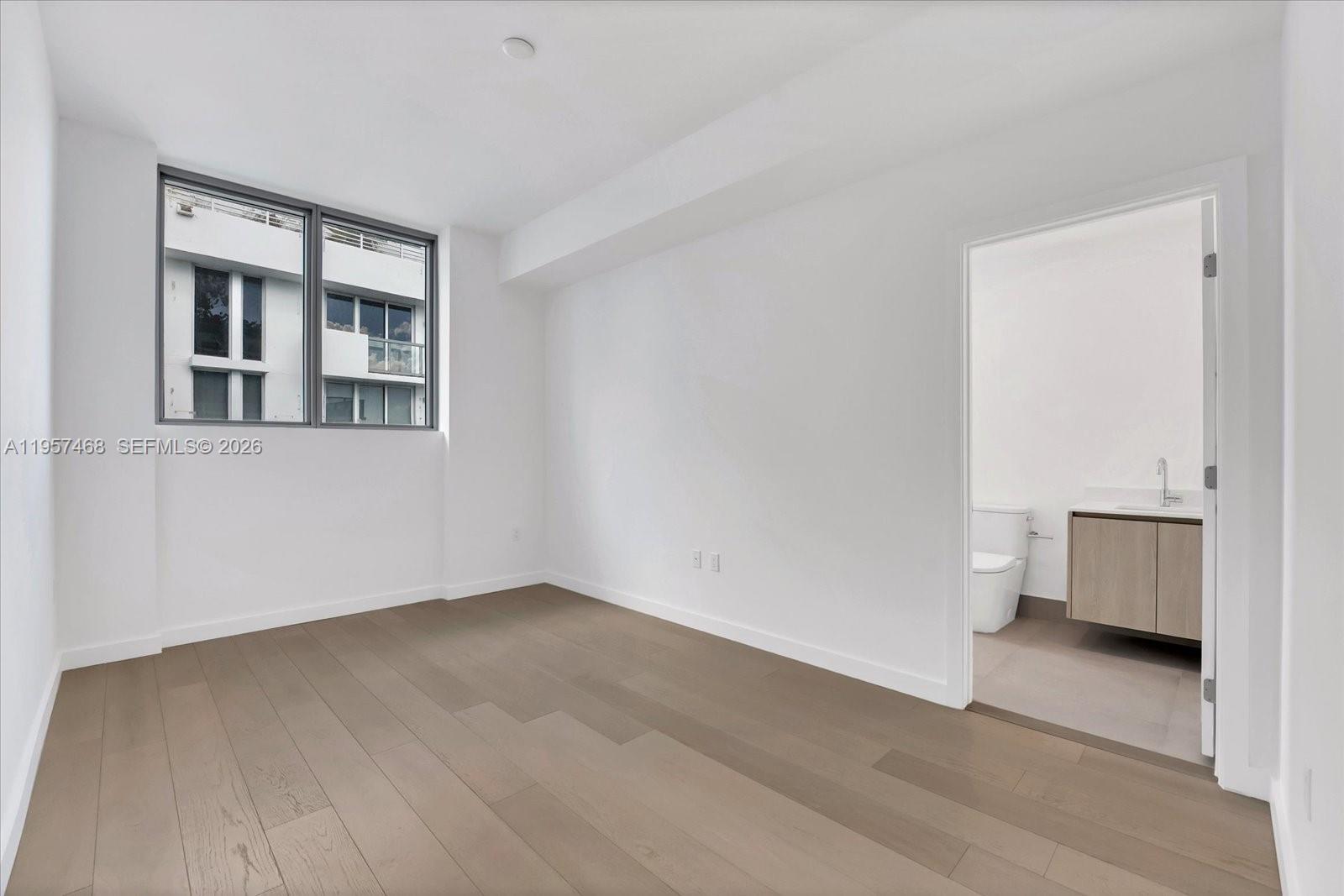 9201 E Bay Hbr #LPH_711 Bay Harbor Islands, FL 33154