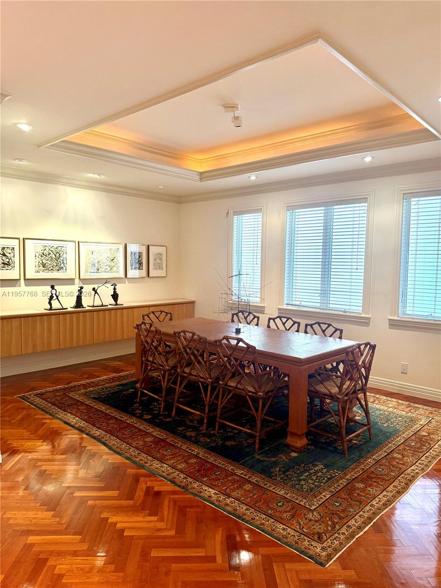 3508 Bayshore Villas Dr Miami, FL 33133