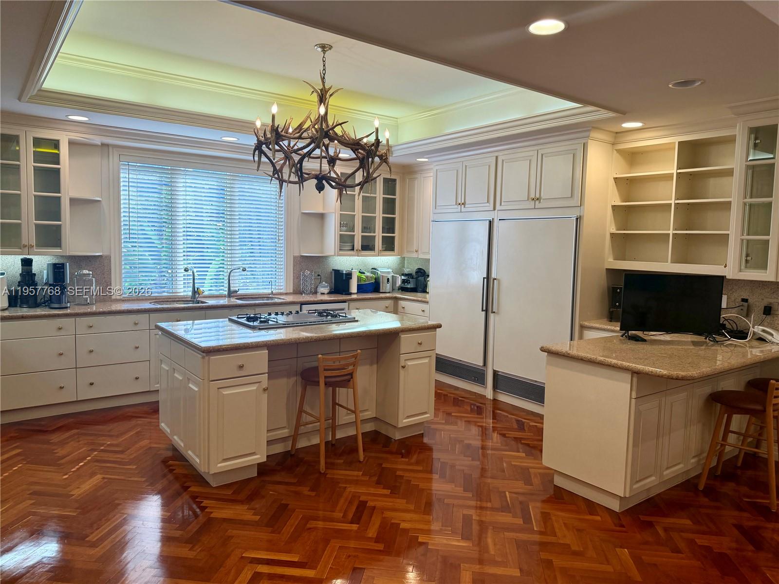 3508 Bayshore Villas Dr Miami, FL 33133