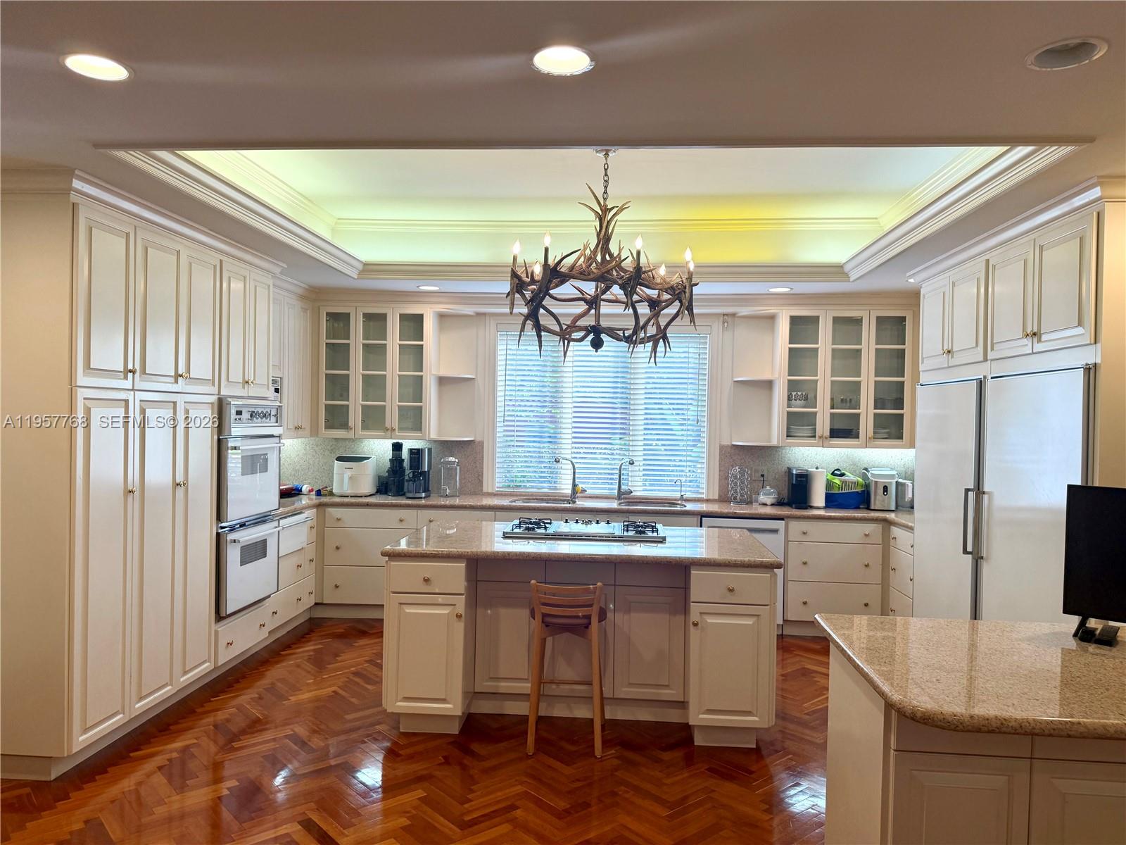 3508 Bayshore Villas Dr Miami, FL 33133