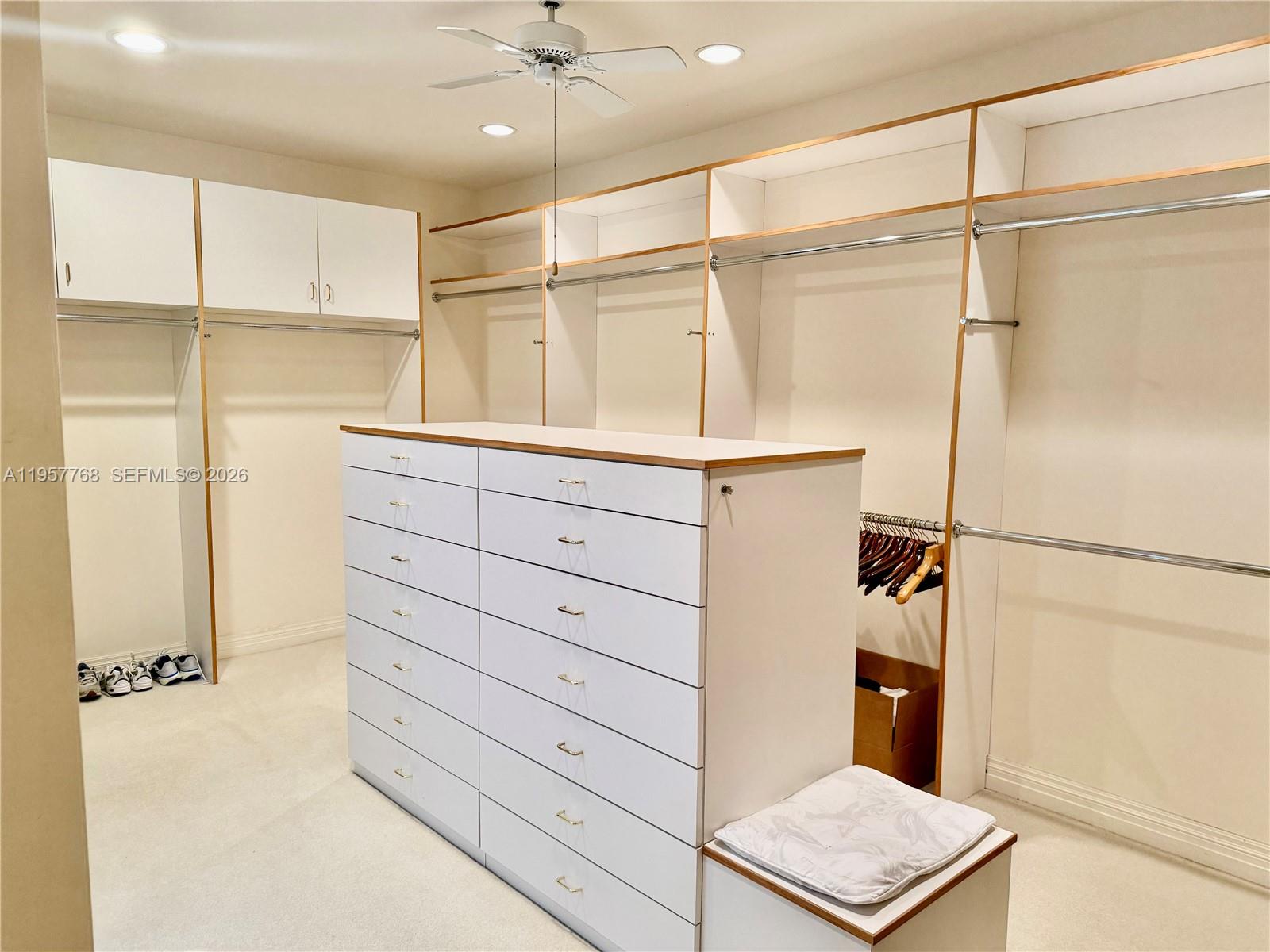 3508 Bayshore Villas Dr Miami, FL 33133