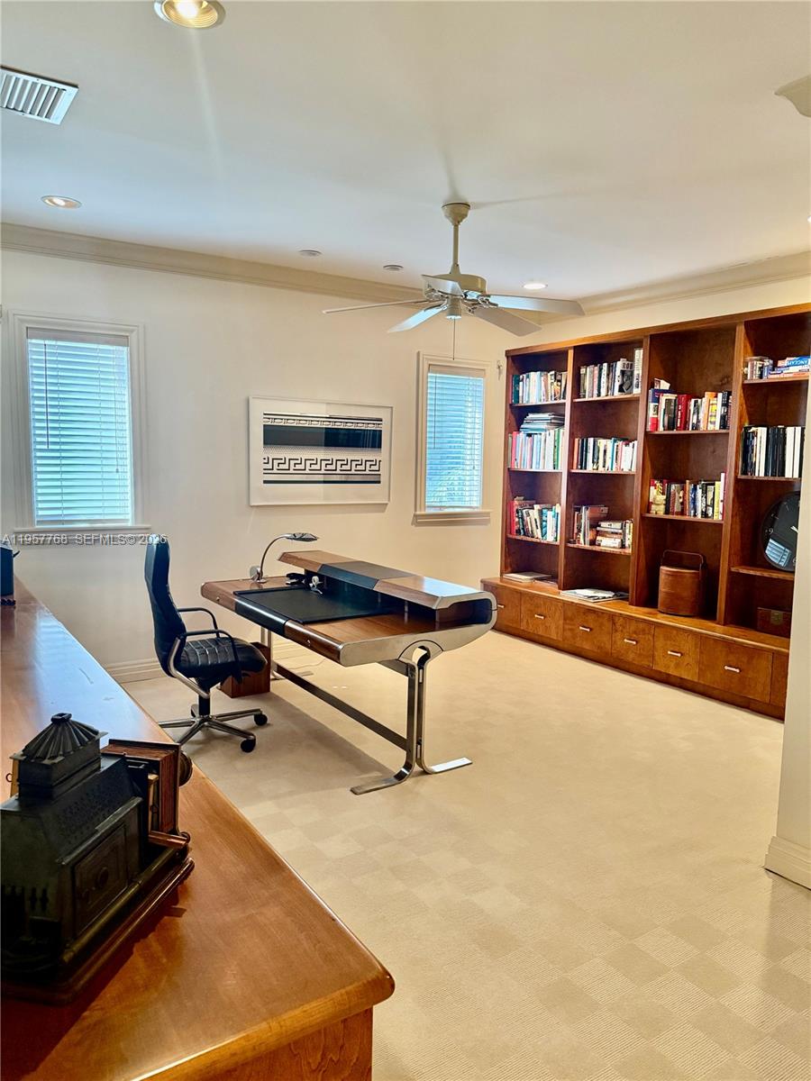 3508 Bayshore Villas Dr Miami, FL 33133