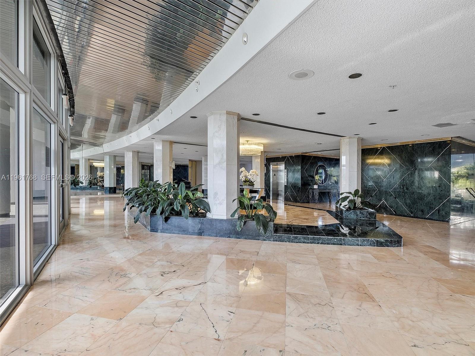 900 Bay Dr #1012 Miami Beach, FL 33141