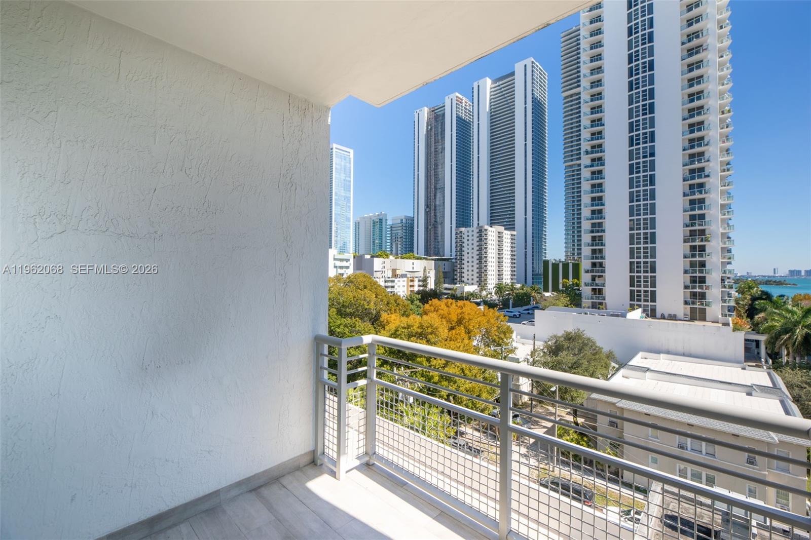 2200 NE 4th Ave #602 Miami, FL 33137