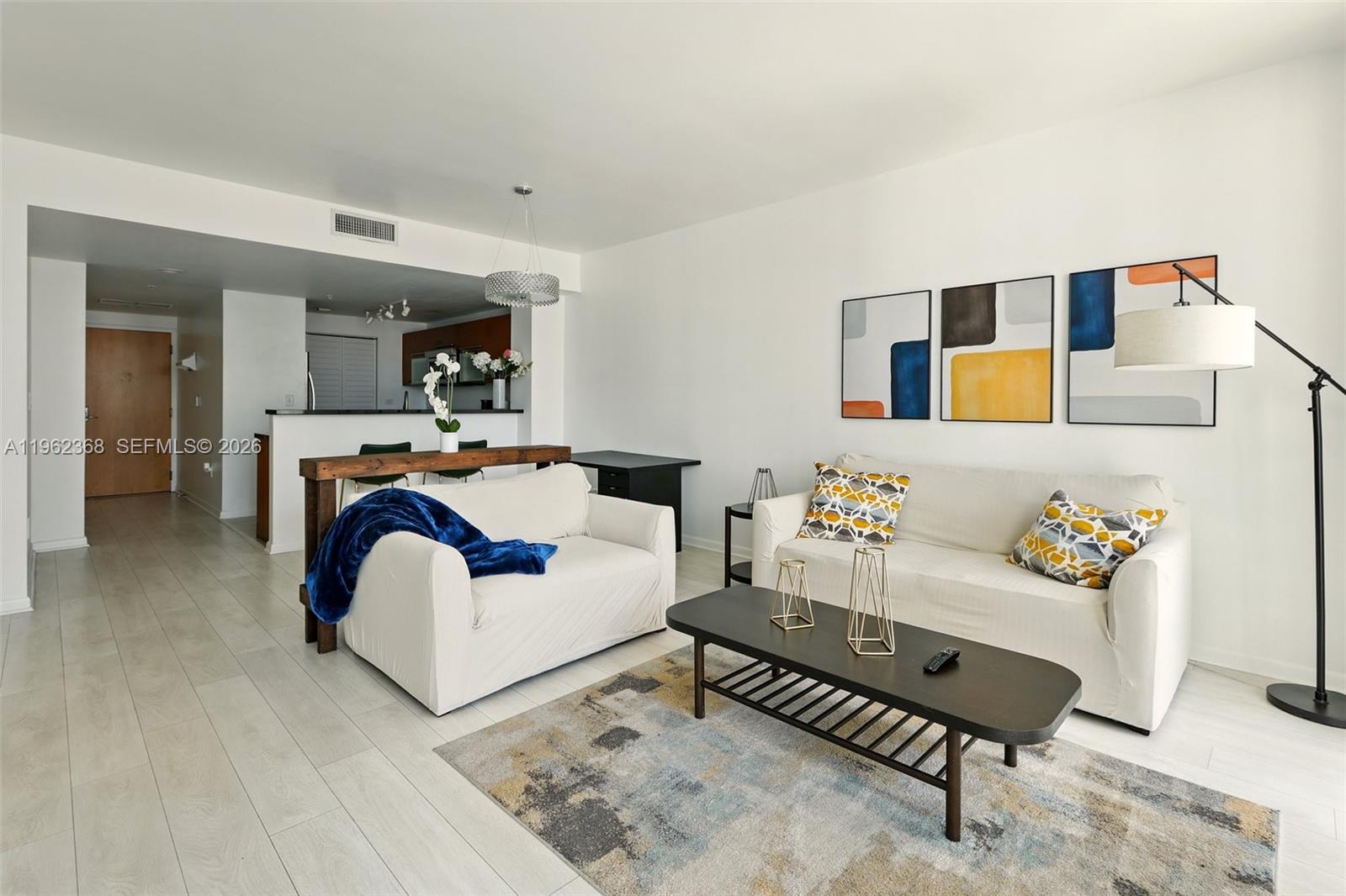 image Vizcayne North6