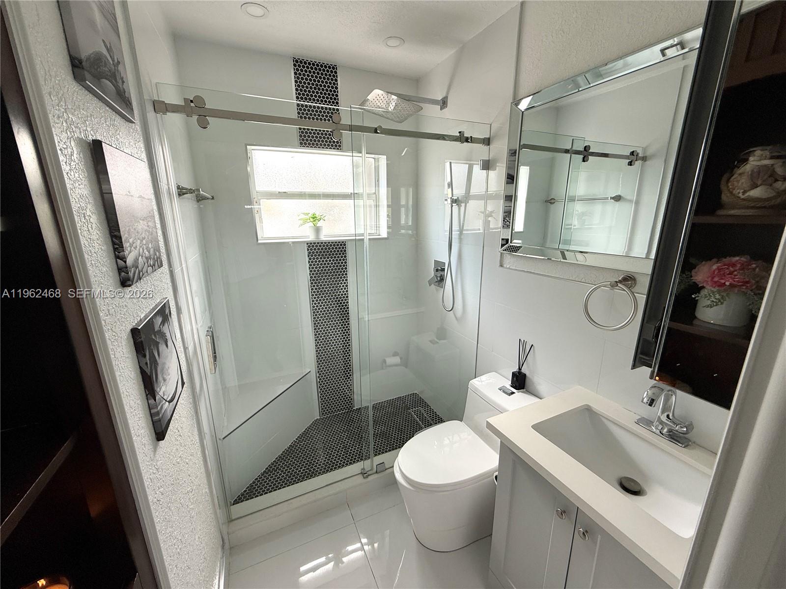 300 SW 71st Ave Miami, FL 33144