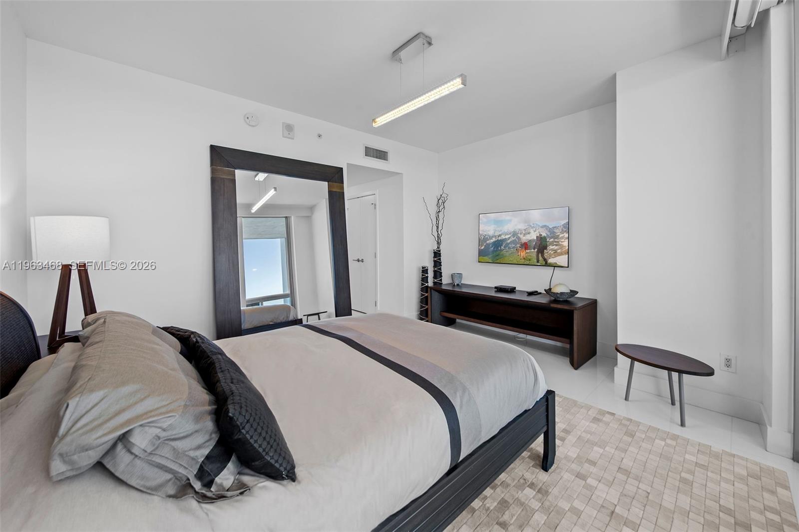 image The Carillon North Tower33