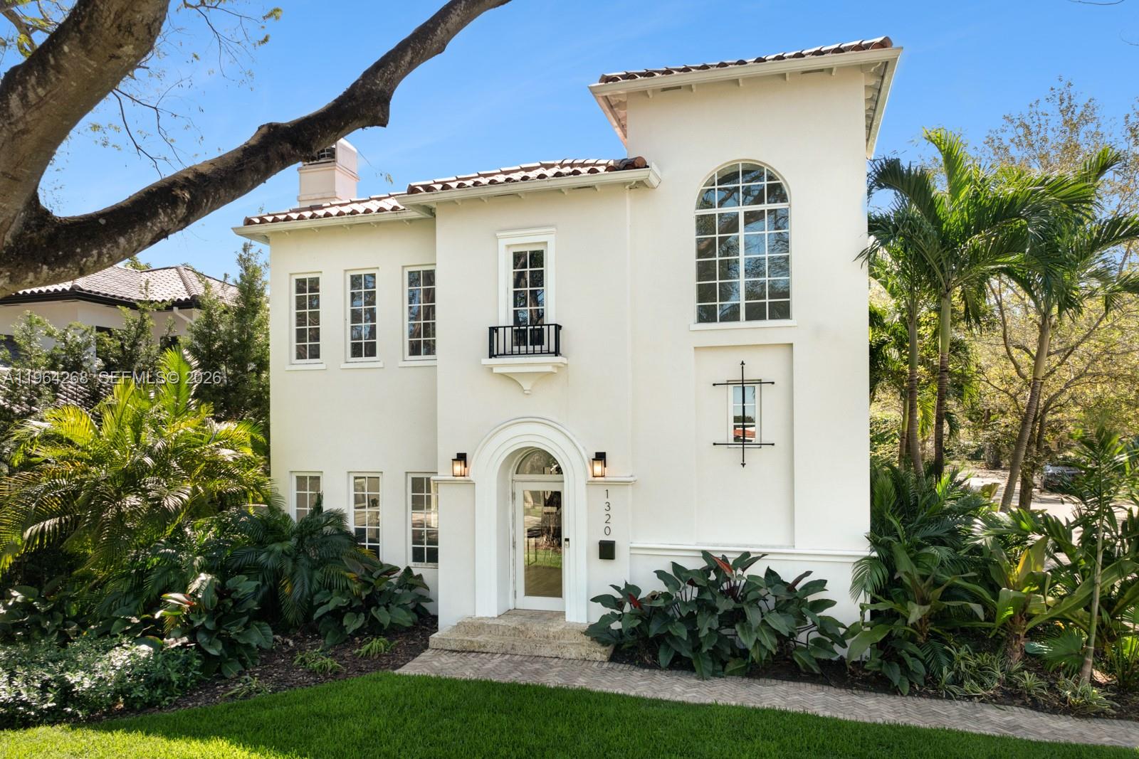 1320 San Benito Ave Coral Gables, FL 33134