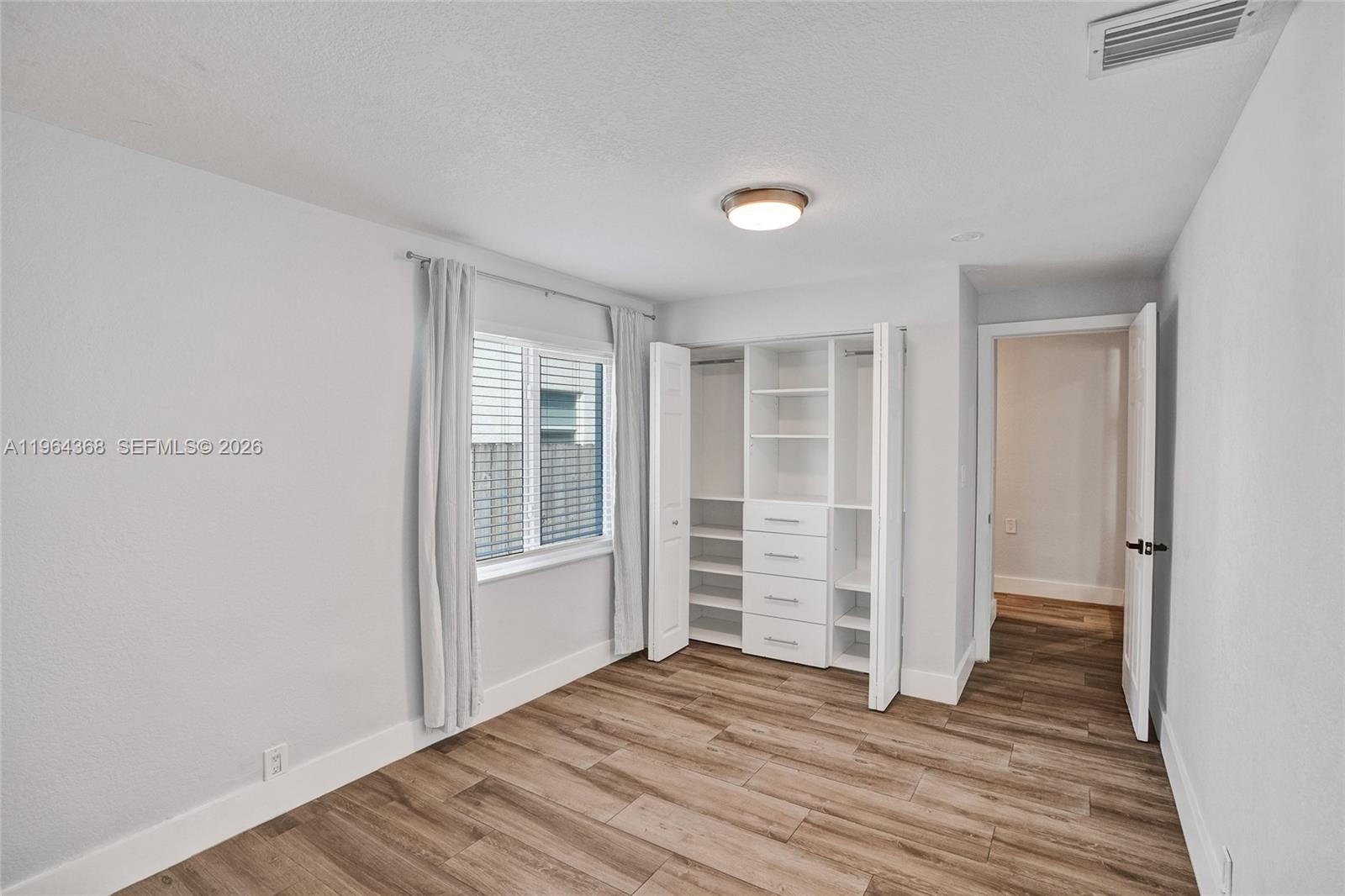 1517 Moffett St Hollywood, FL 33020