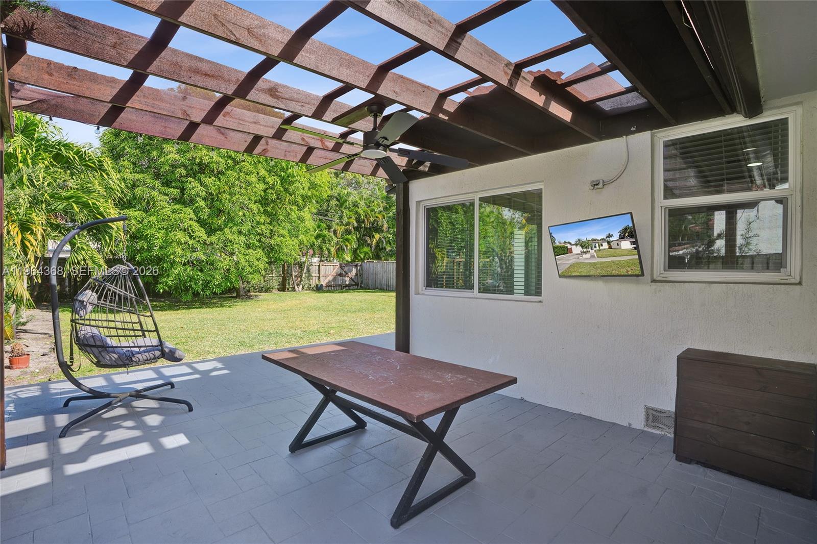 1517 Moffett St Hollywood, FL 33020