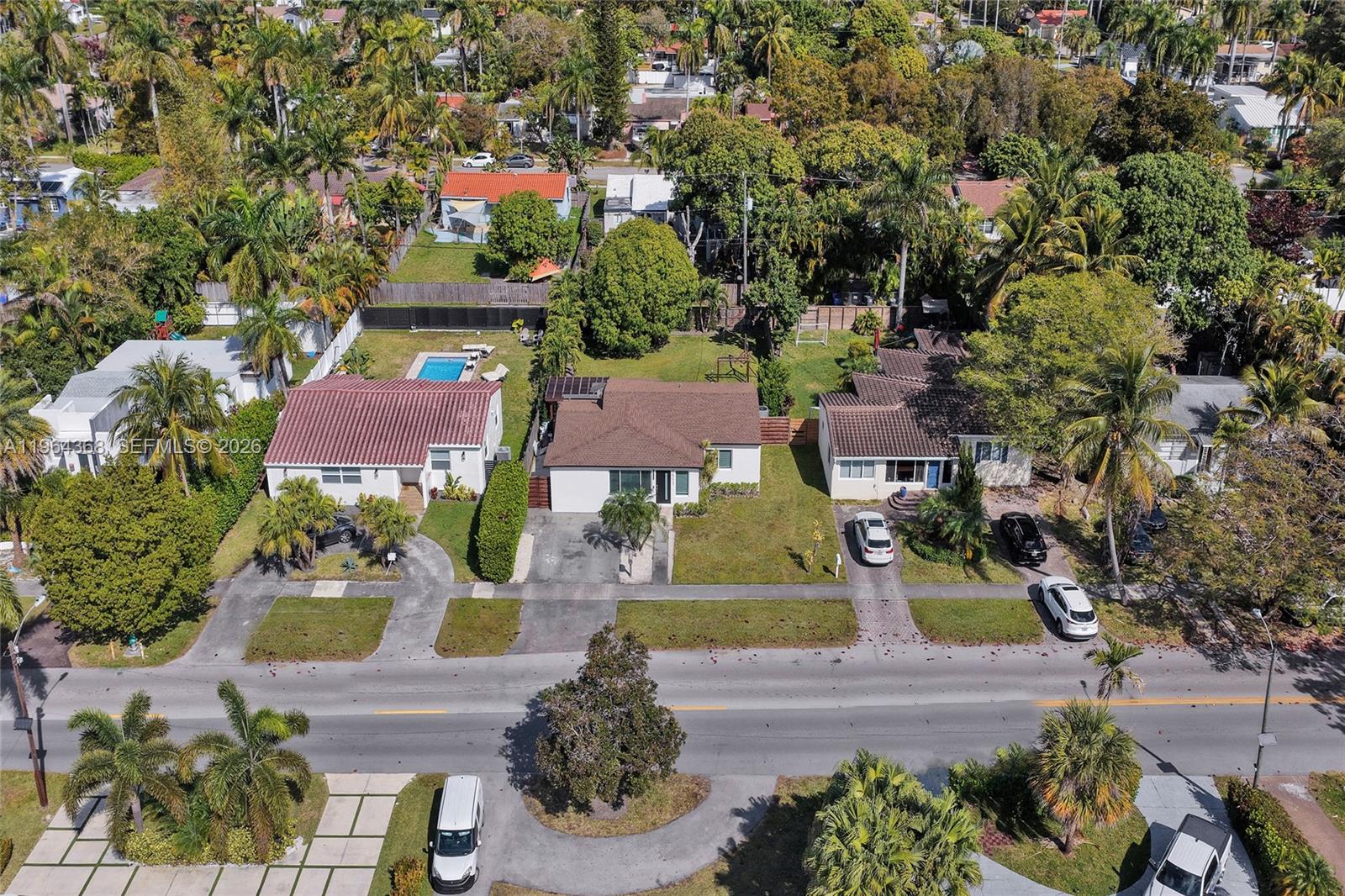 1517 Moffett St Hollywood, FL 33020