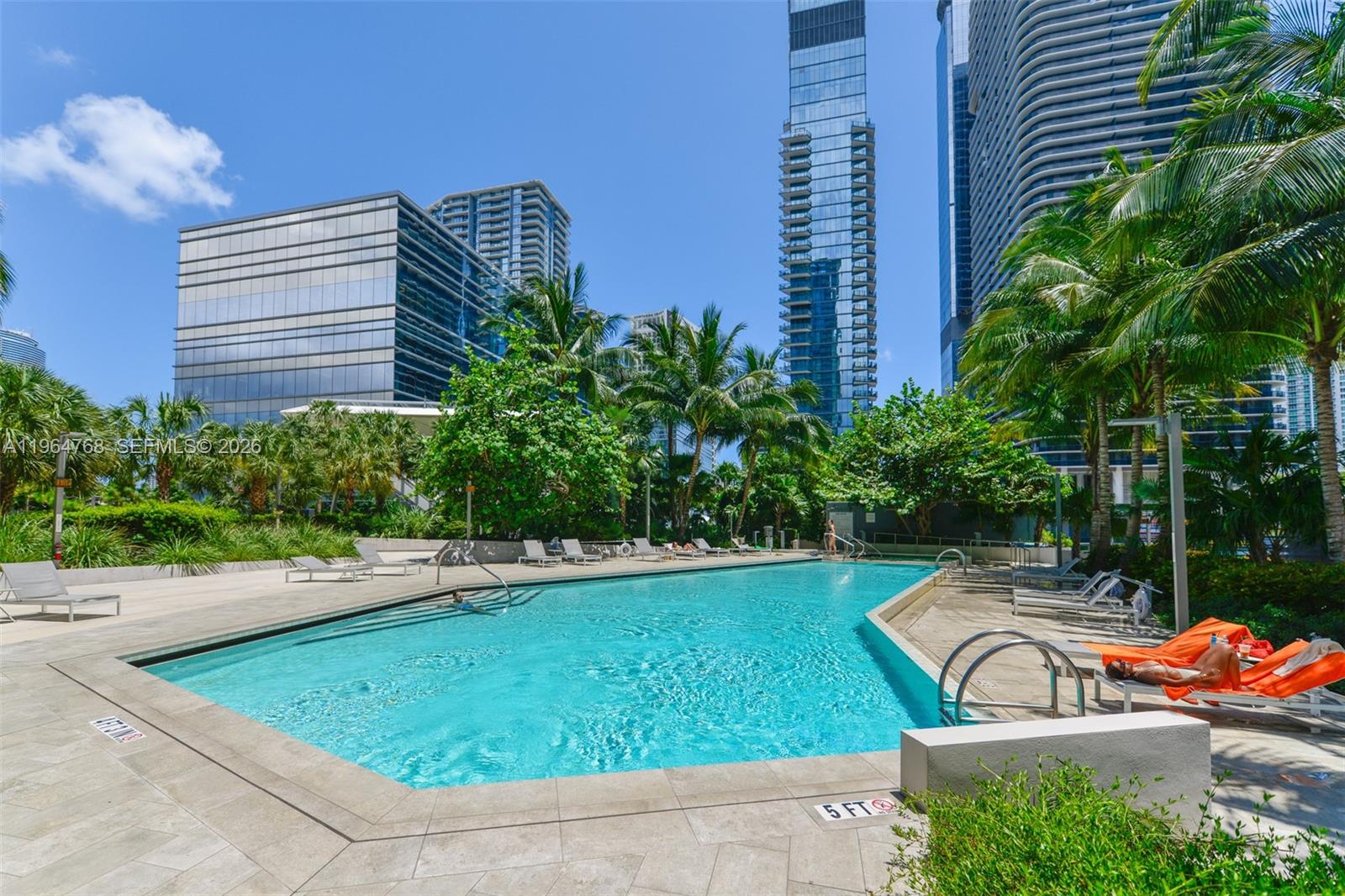 88 SW 7th St #2204 Miami, FL 33130