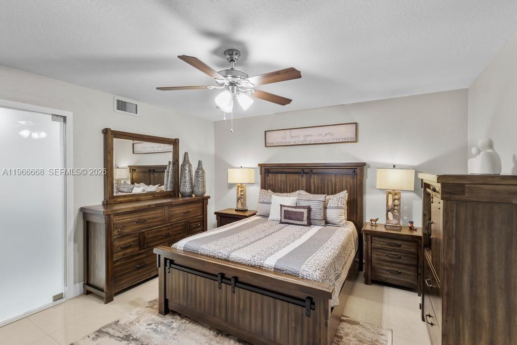 10951 W Okeechobee Rd #101 Hialeah Gardens, FL 33018