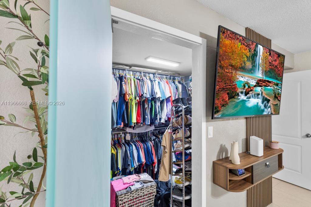 10951 W Okeechobee Rd #101 Hialeah Gardens, FL 33018