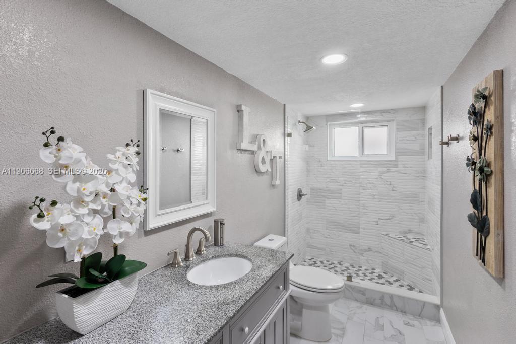 10951 W Okeechobee Rd #101 Hialeah Gardens, FL 33018