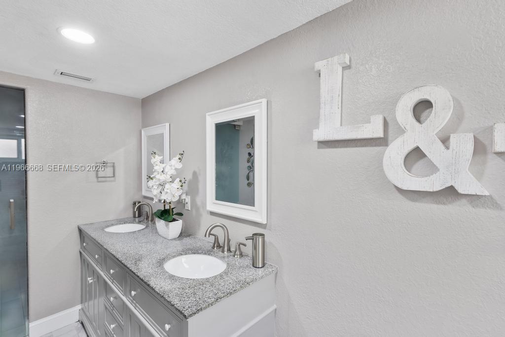 10951 W Okeechobee Rd #101 Hialeah Gardens, FL 33018