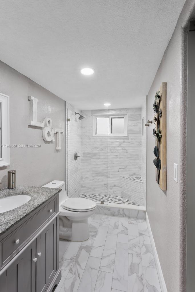 10951 W Okeechobee Rd #101 Hialeah Gardens, FL 33018