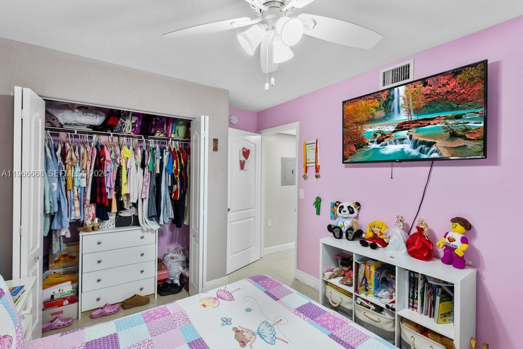 10951 W Okeechobee Rd #101 Hialeah Gardens, FL 33018