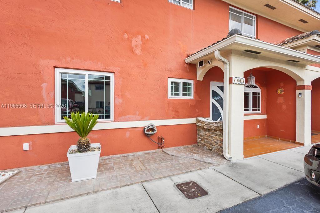 10951 W Okeechobee Rd #101 Hialeah Gardens, FL 33018