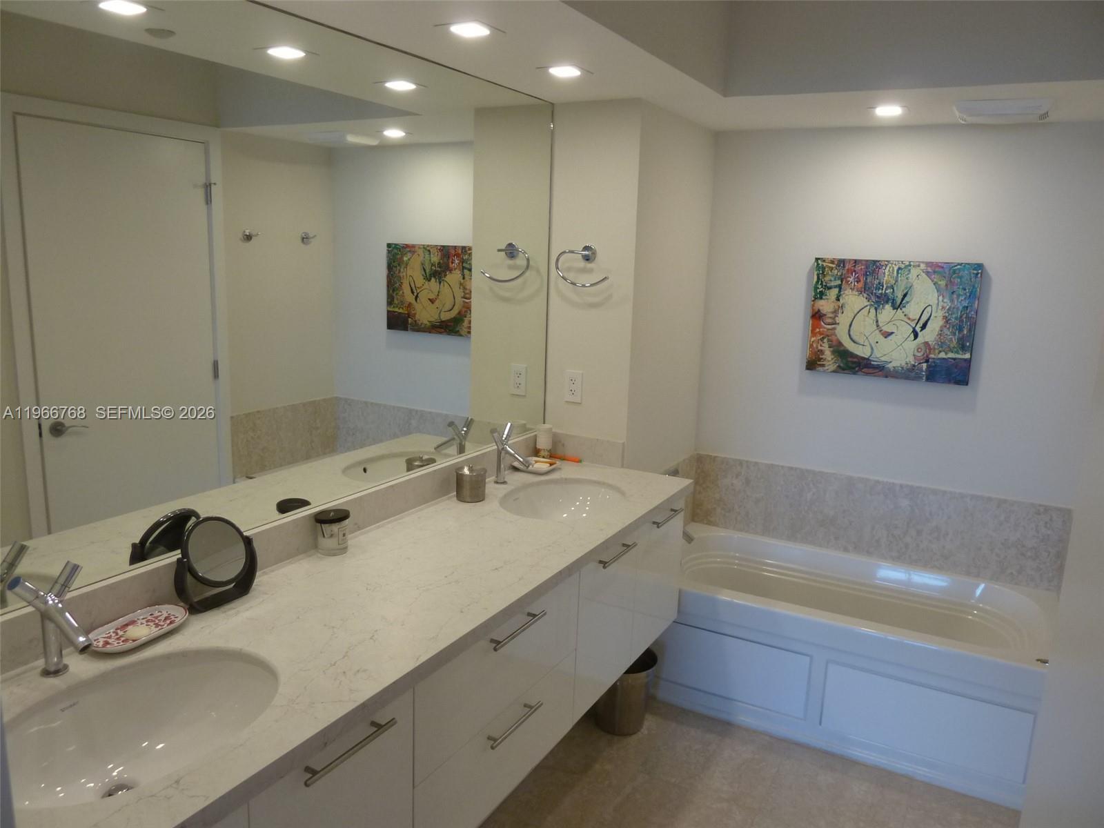 image Murano Grande16