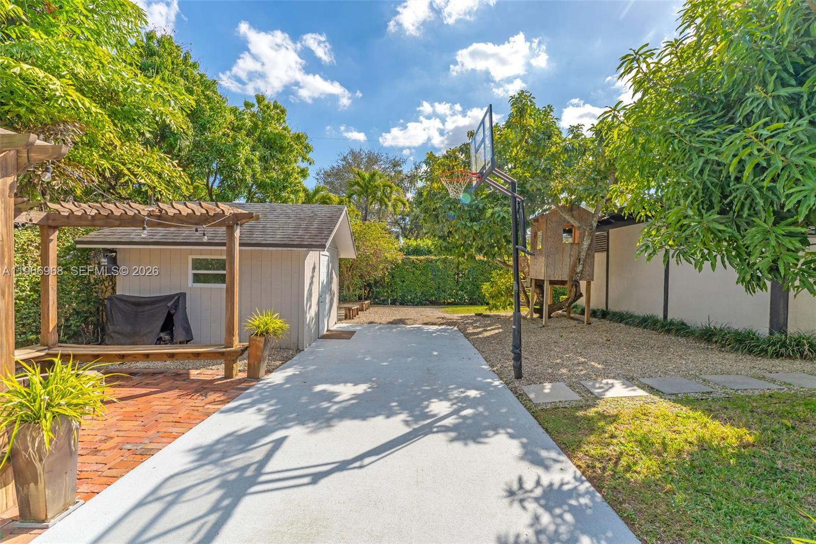 7120 SW 56th St Miami, FL 33155