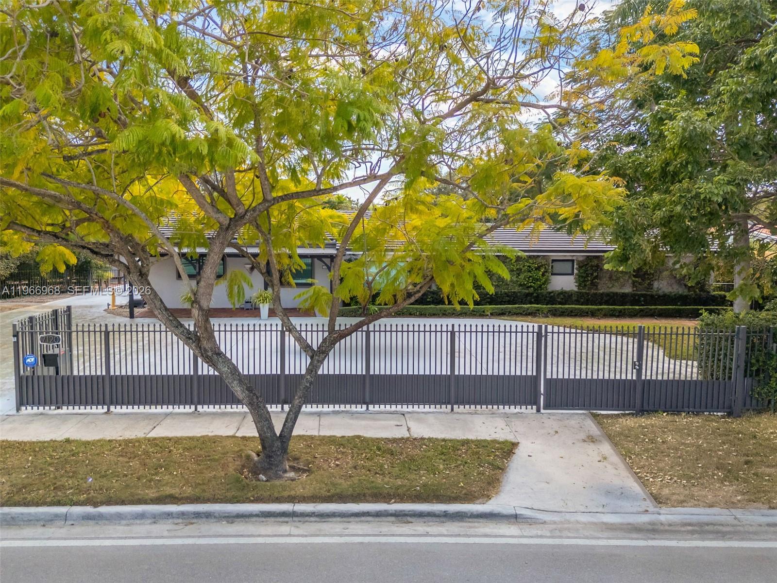 7120 SW 56th St Miami, FL 33155