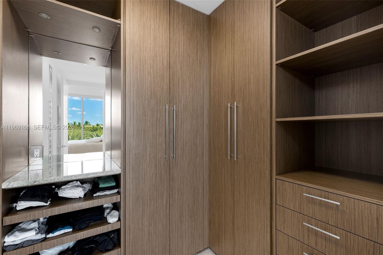 image St Regis Bal Harbour South13