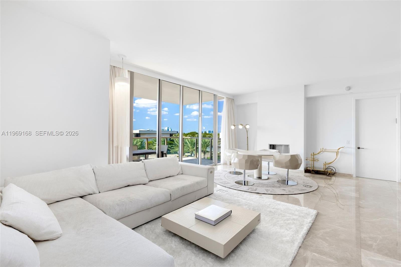 image St Regis Bal Harbour South2