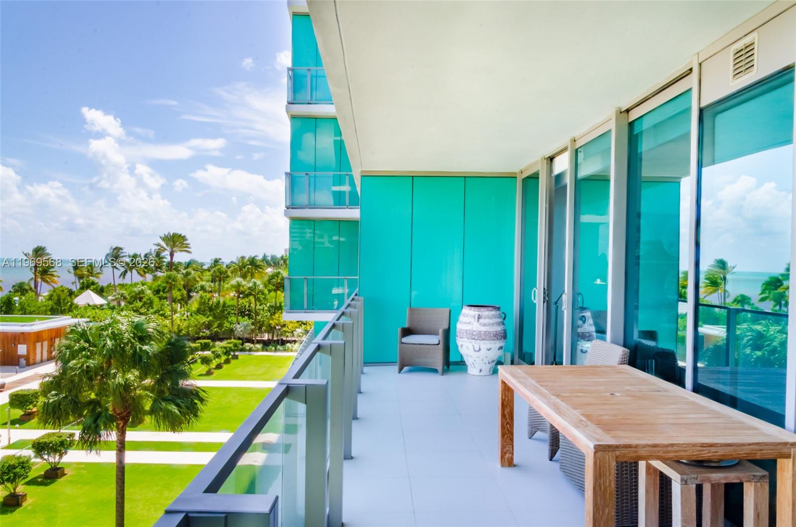 350 Ocean Dr #406N Key Biscayne, FL 33149