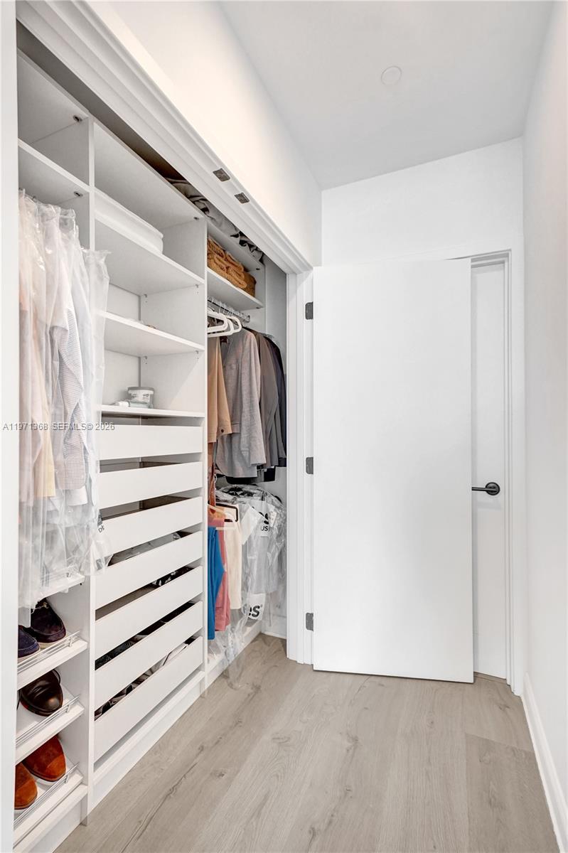 image The Carillon South Tower13