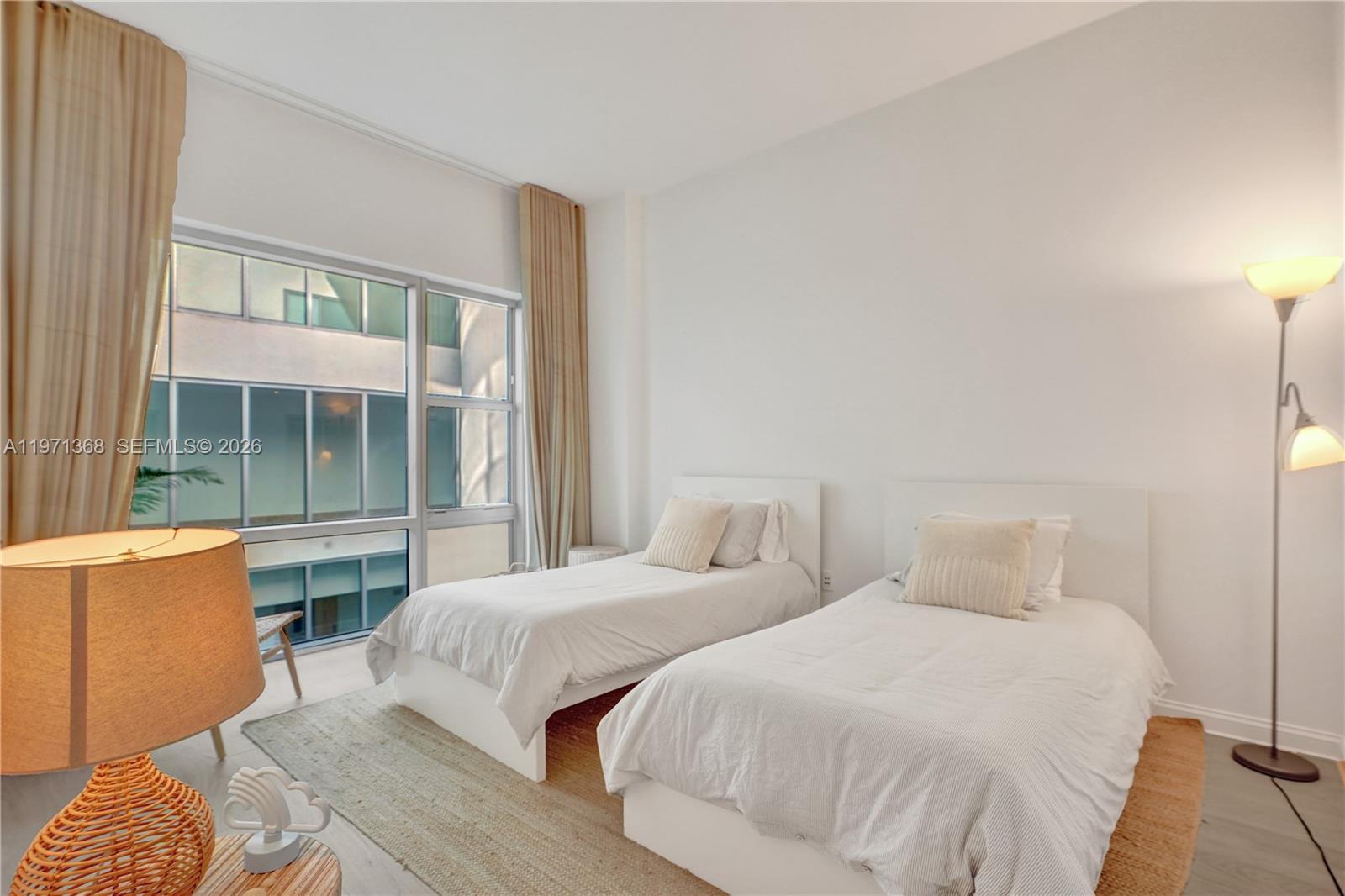 image The Carillon South Tower14