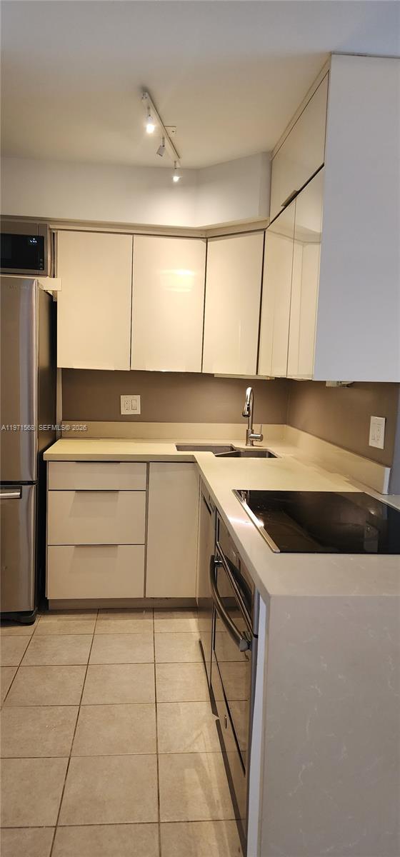 image South Bay Club2