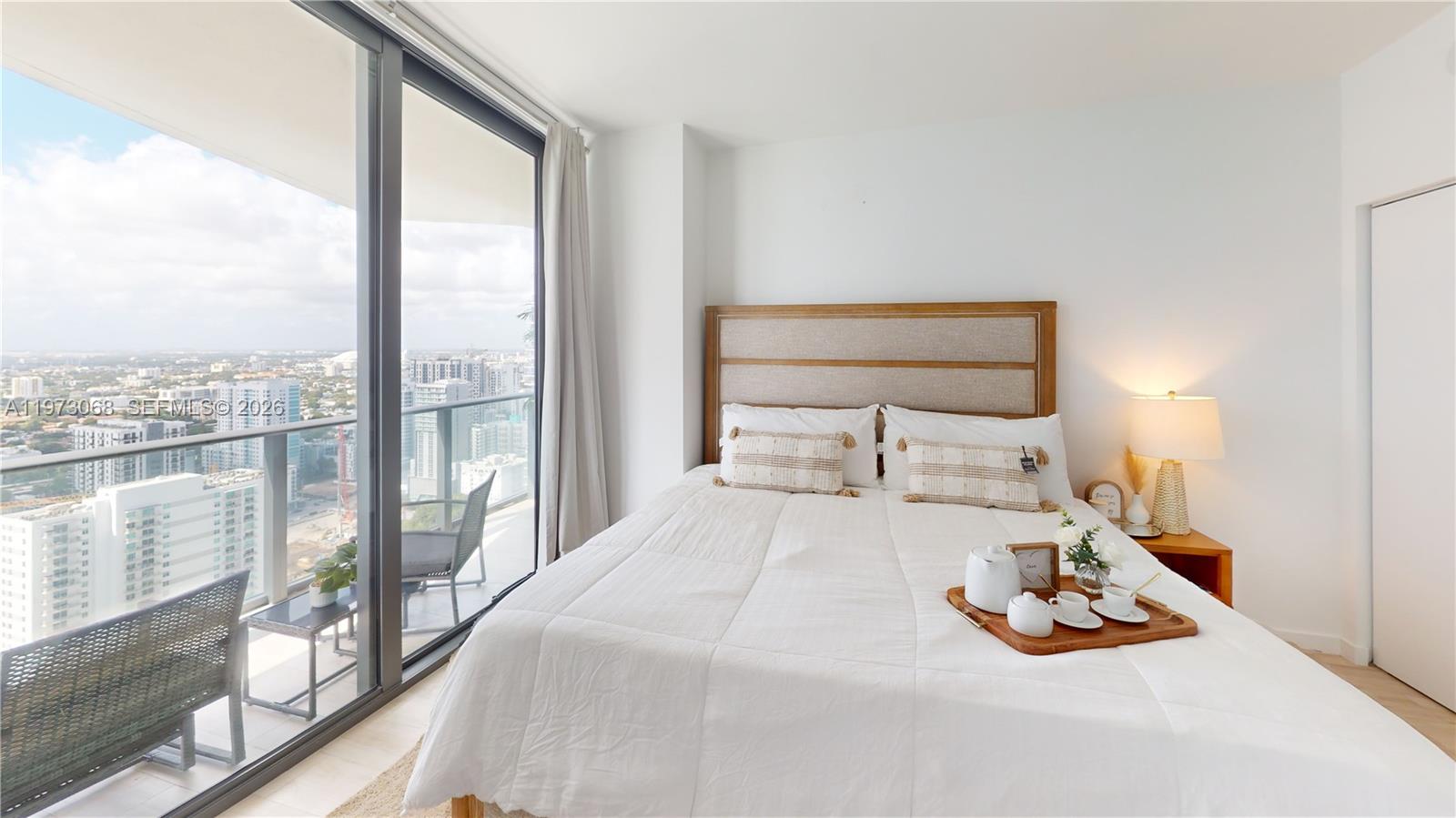 image Dua Miami (SLS Brickell)10