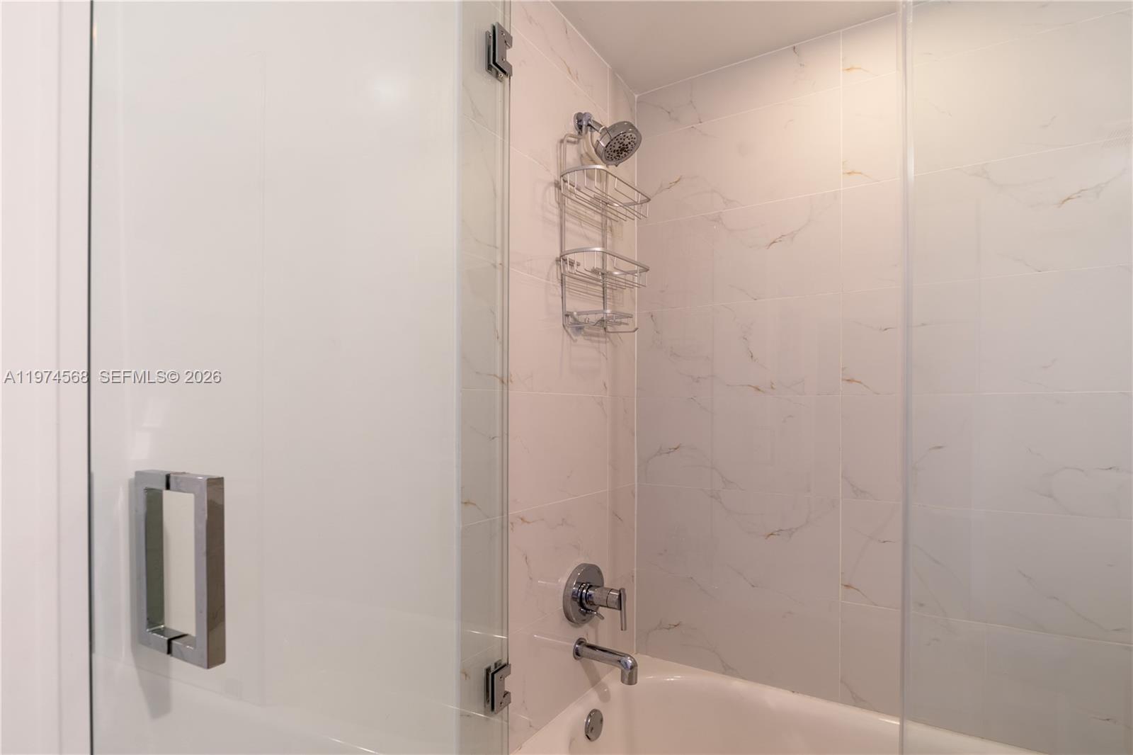 16385 Biscayne Blvd #417 North Miami Beach, FL 33160