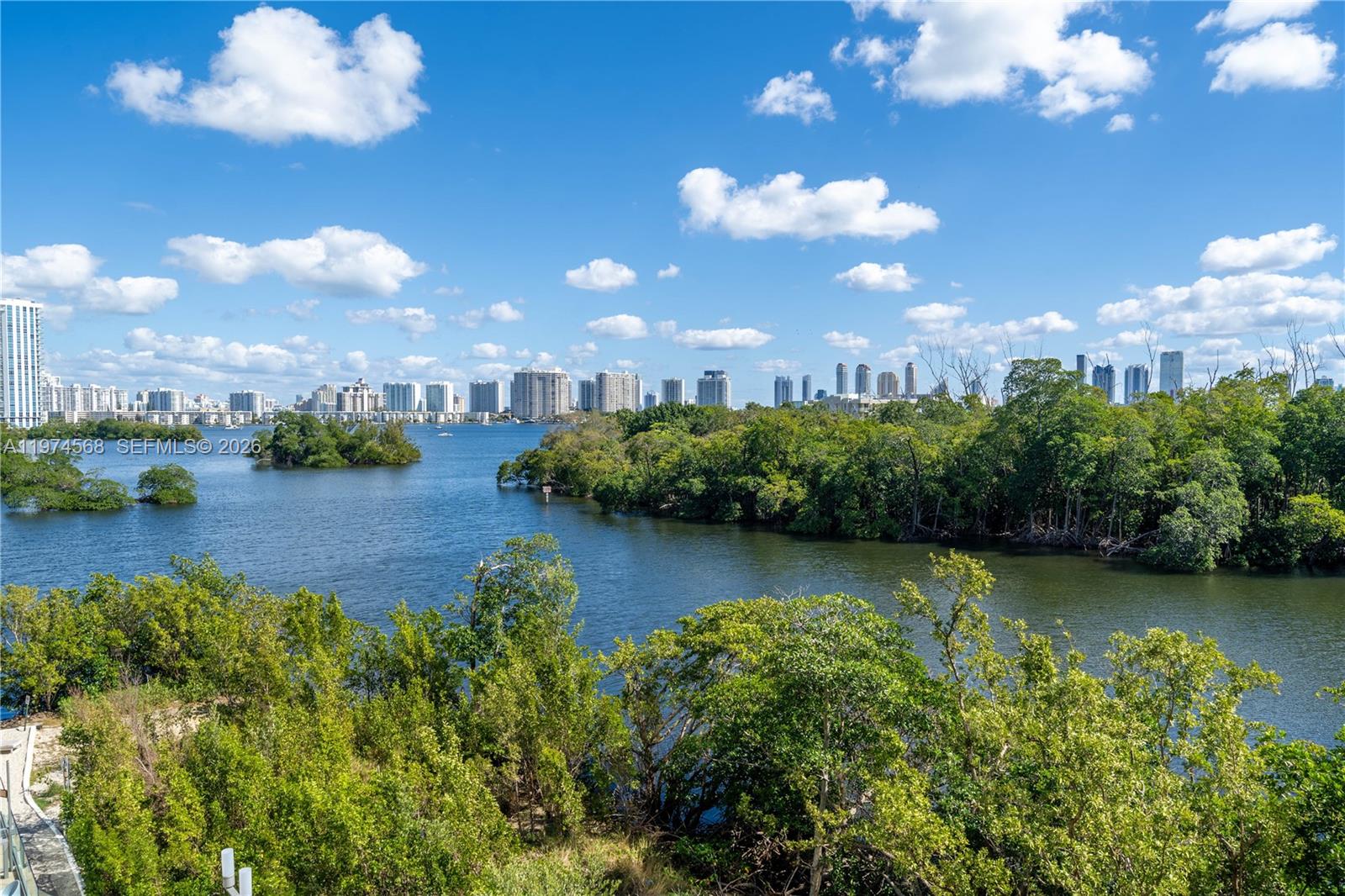 16385 Biscayne Blvd #417 North Miami Beach, FL 33160