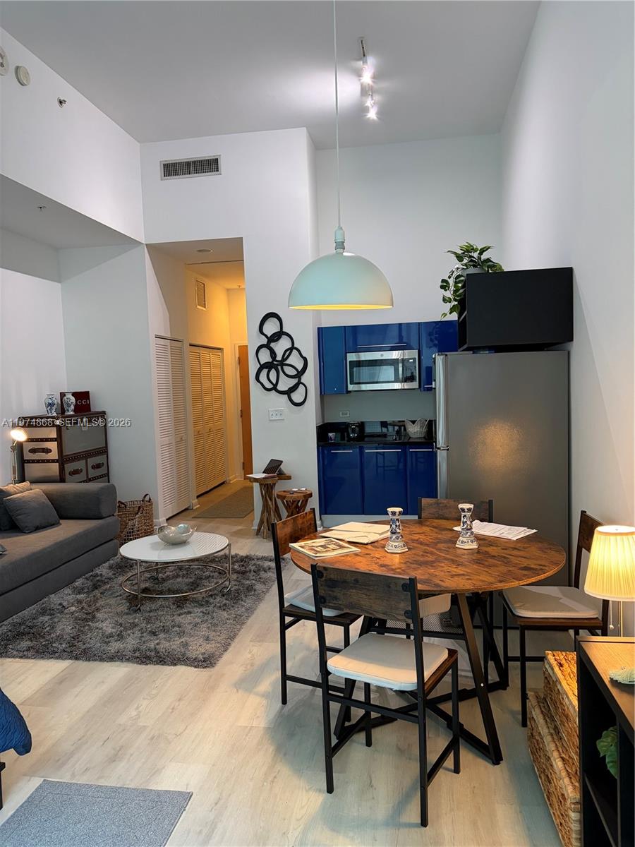 image Vizcayne North14