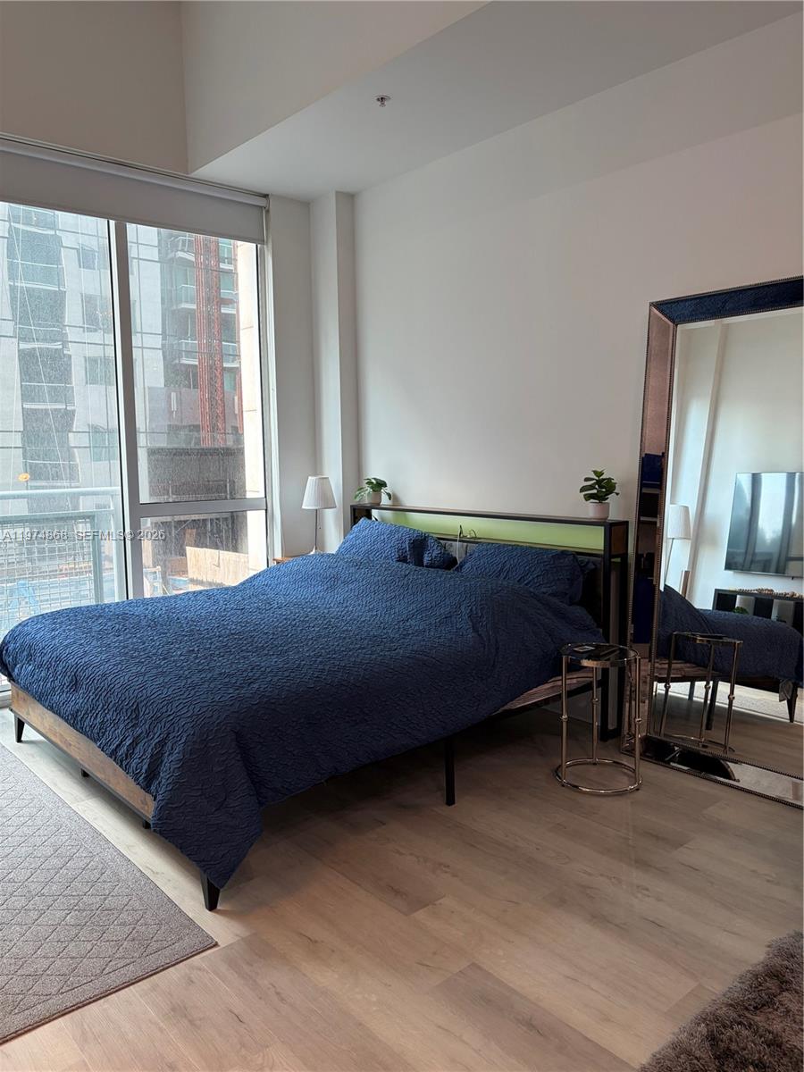 image Vizcayne North1