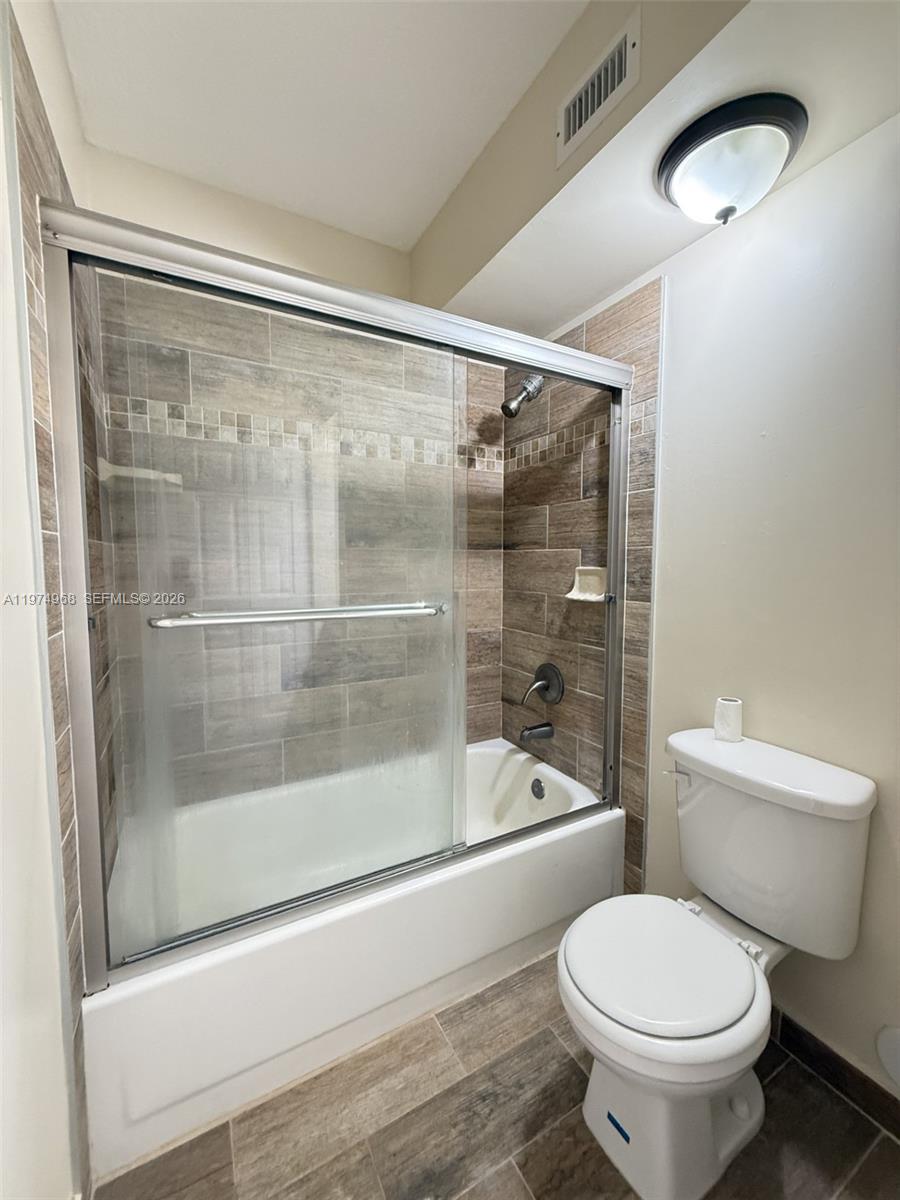 811 Lyons Rd #20104 Coconut Creek, FL 33063