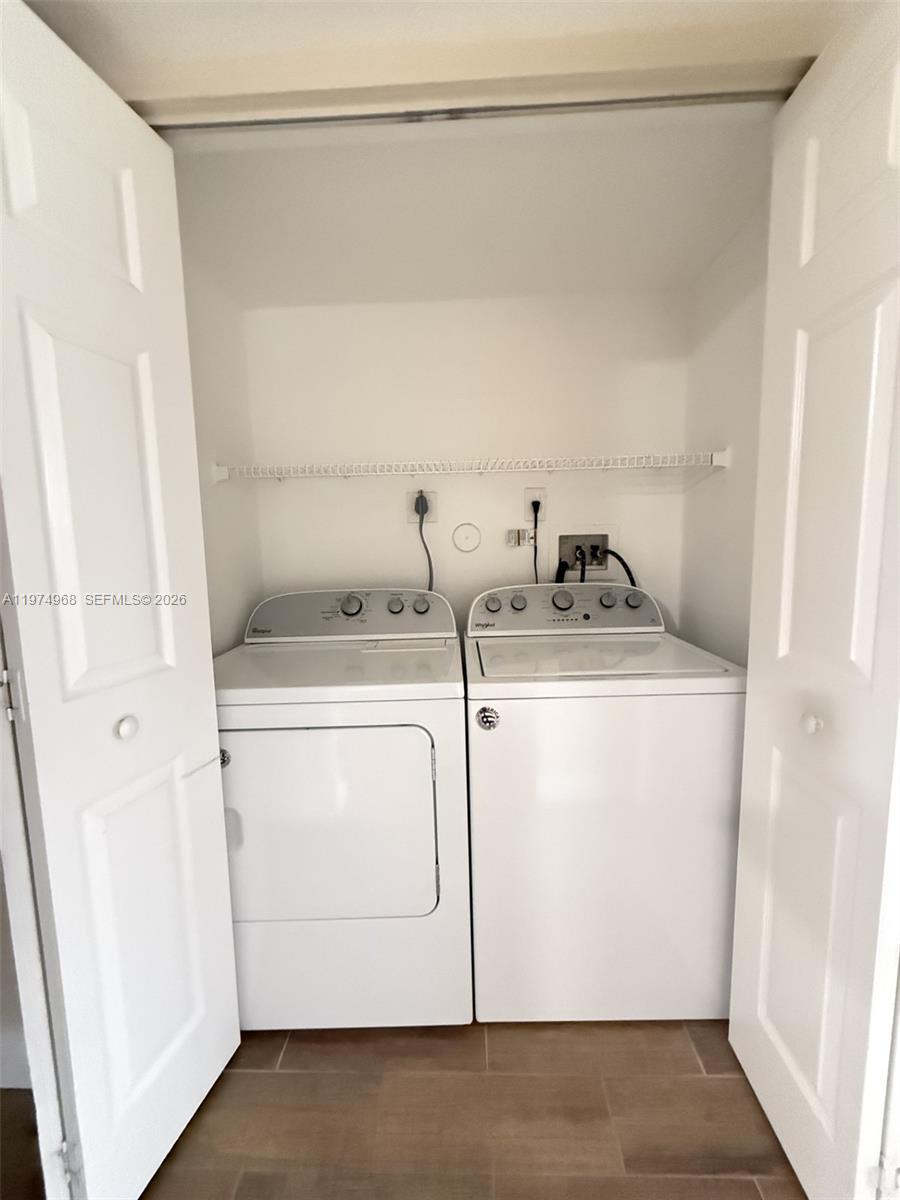 811 Lyons Rd #20104 Coconut Creek, FL 33063