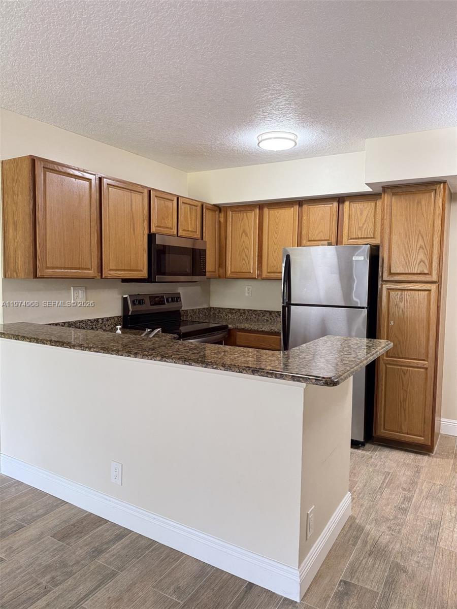 811 Lyons Rd #20104 Coconut Creek, FL 33063