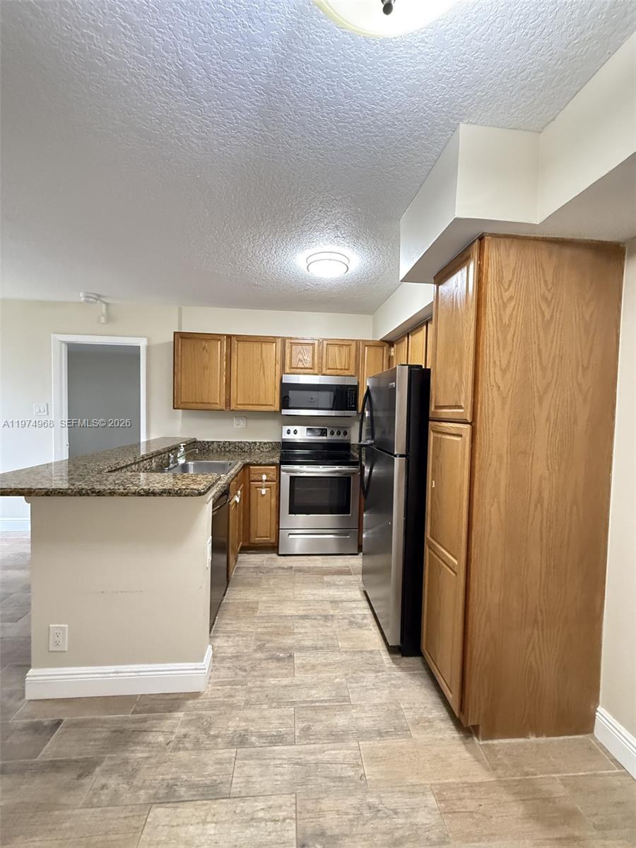 811 Lyons Rd #20104 Coconut Creek, FL 33063