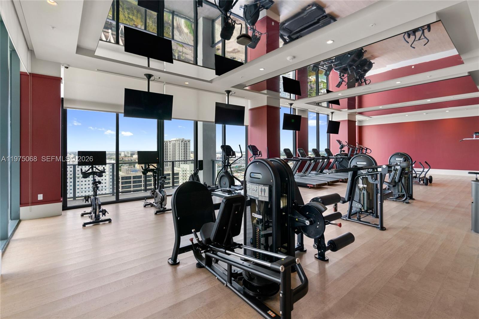 11 Ne 6th St #2104 Miami, FL 33132