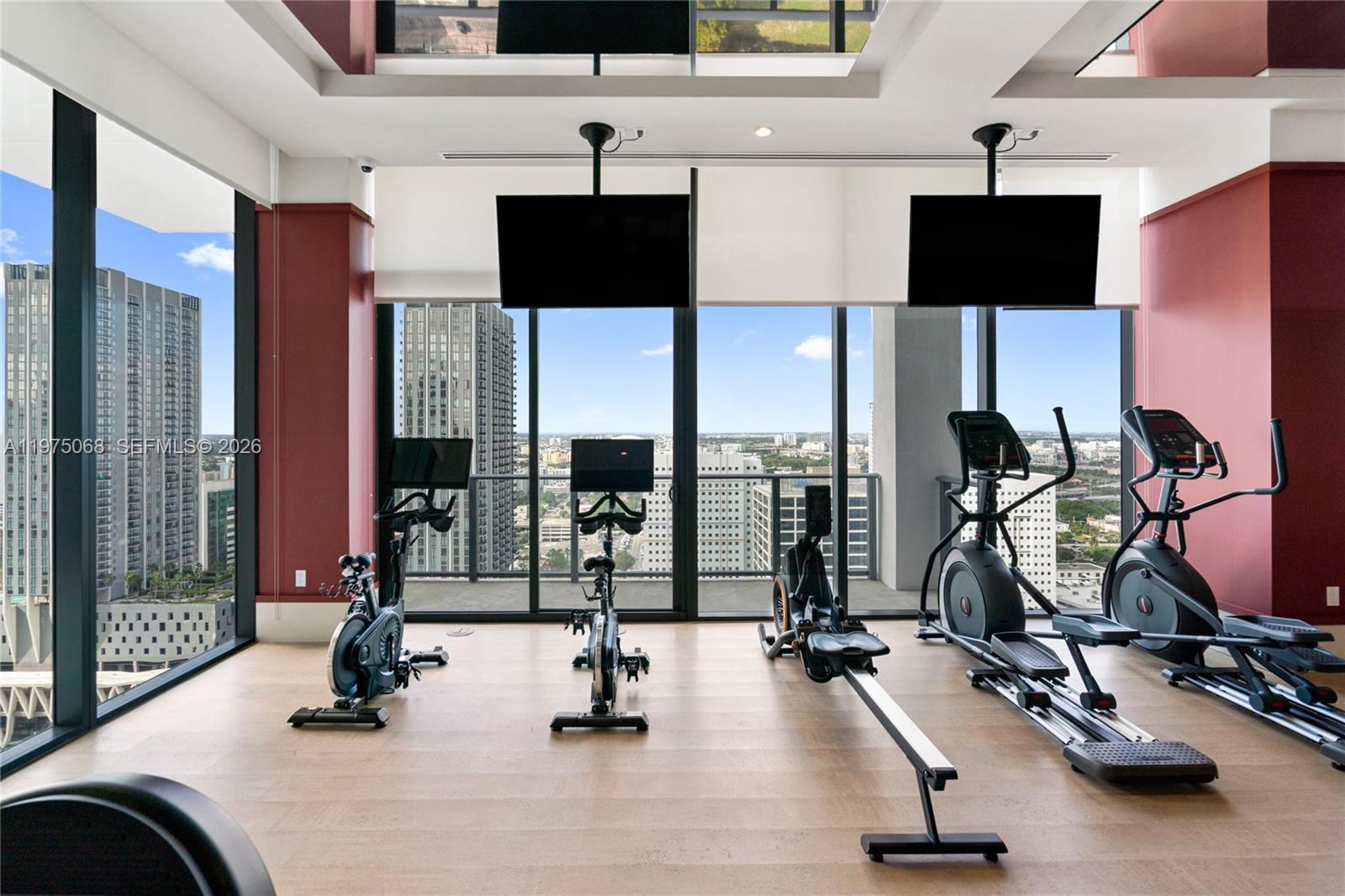 11 Ne 6th St #2104 Miami, FL 33132