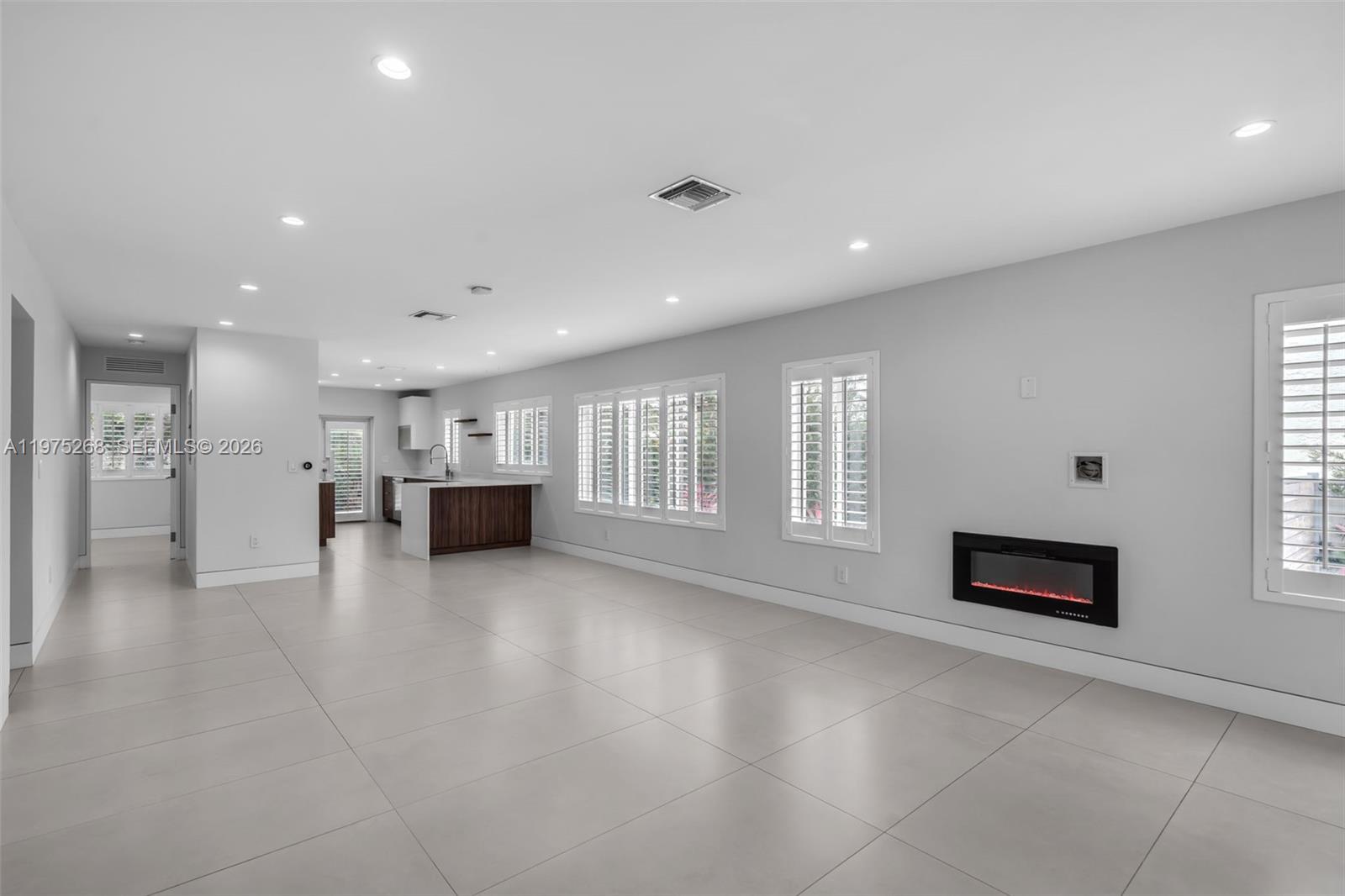 1632 SW 12th St Miami, FL 33135