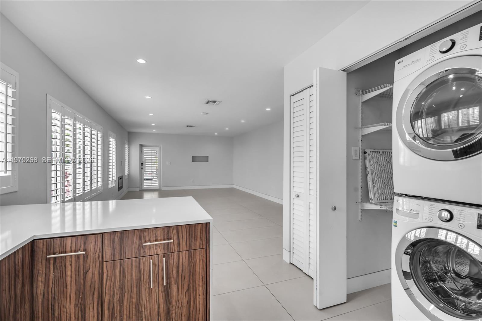 1632 SW 12th St Miami, FL 33135