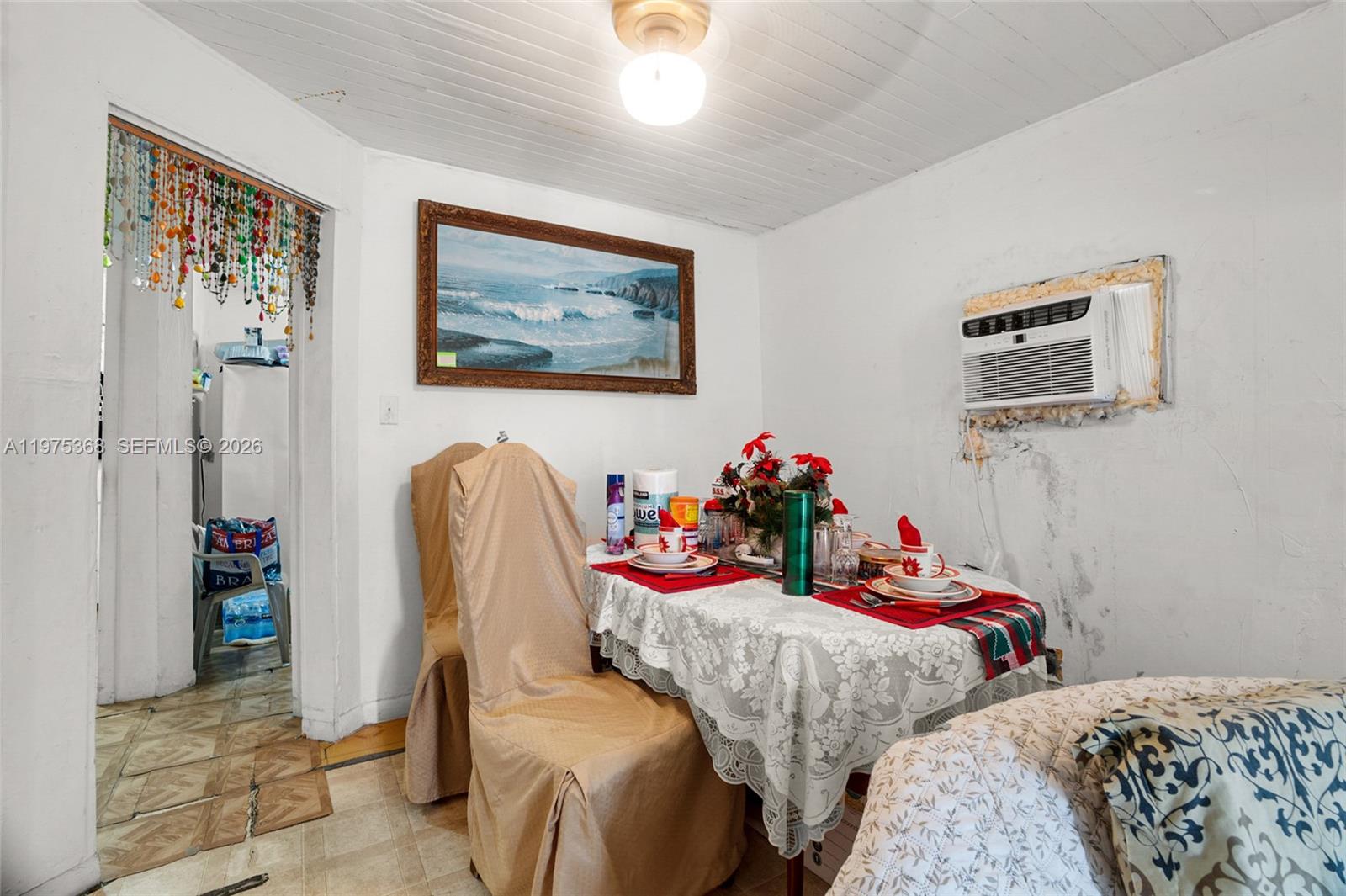 1733 NW 66th St Miami, FL 33147