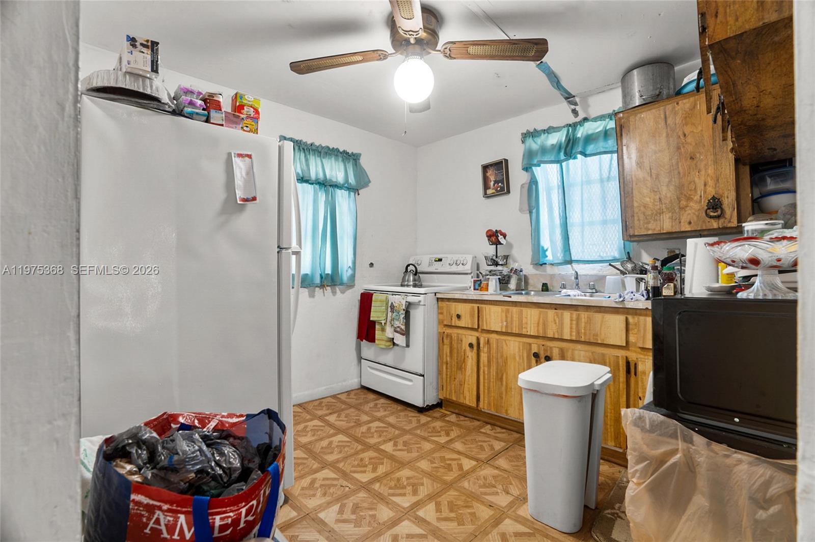 1733 NW 66th St Miami, FL 33147