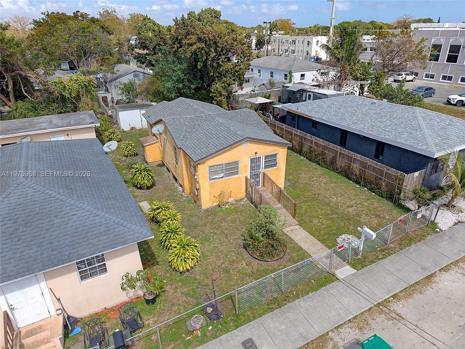 1733 NW 66th St Miami, FL 33147